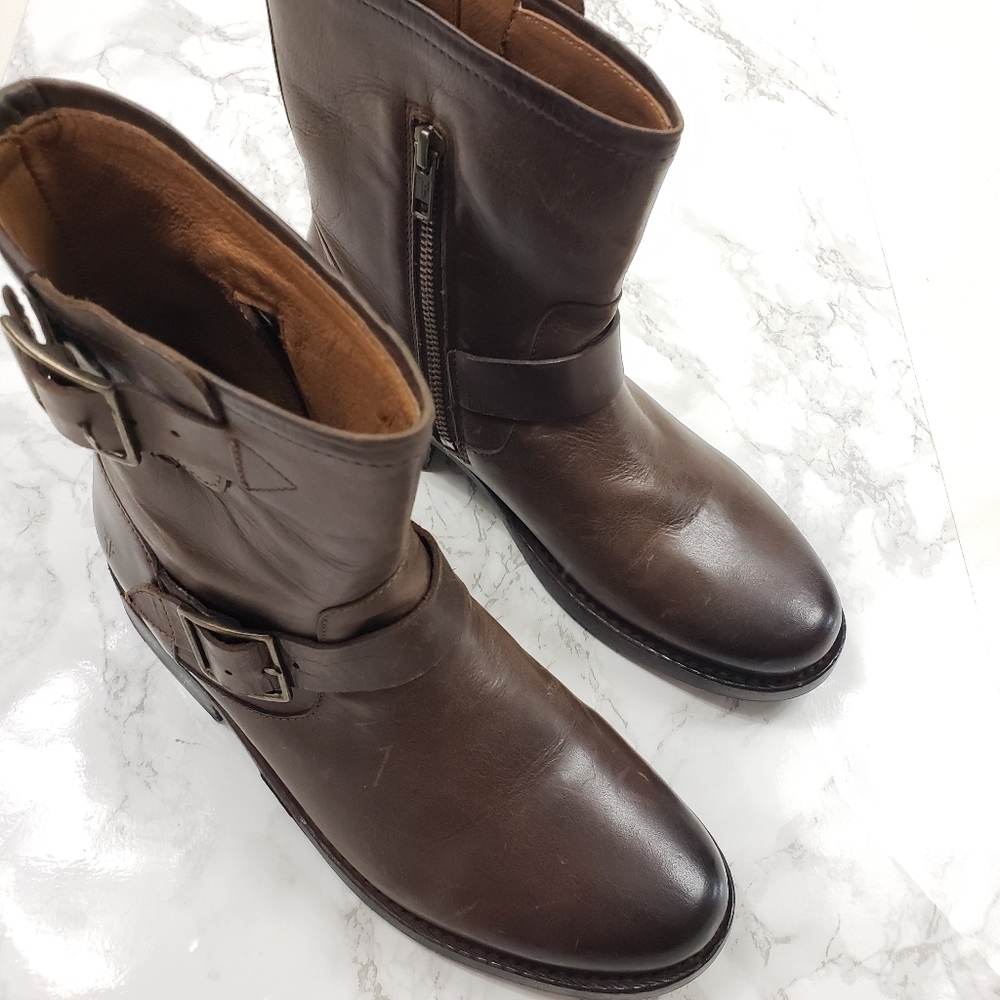 Frye Vicky Engineer Leather Moto Boots  6 NEW - Picture 3 of 13